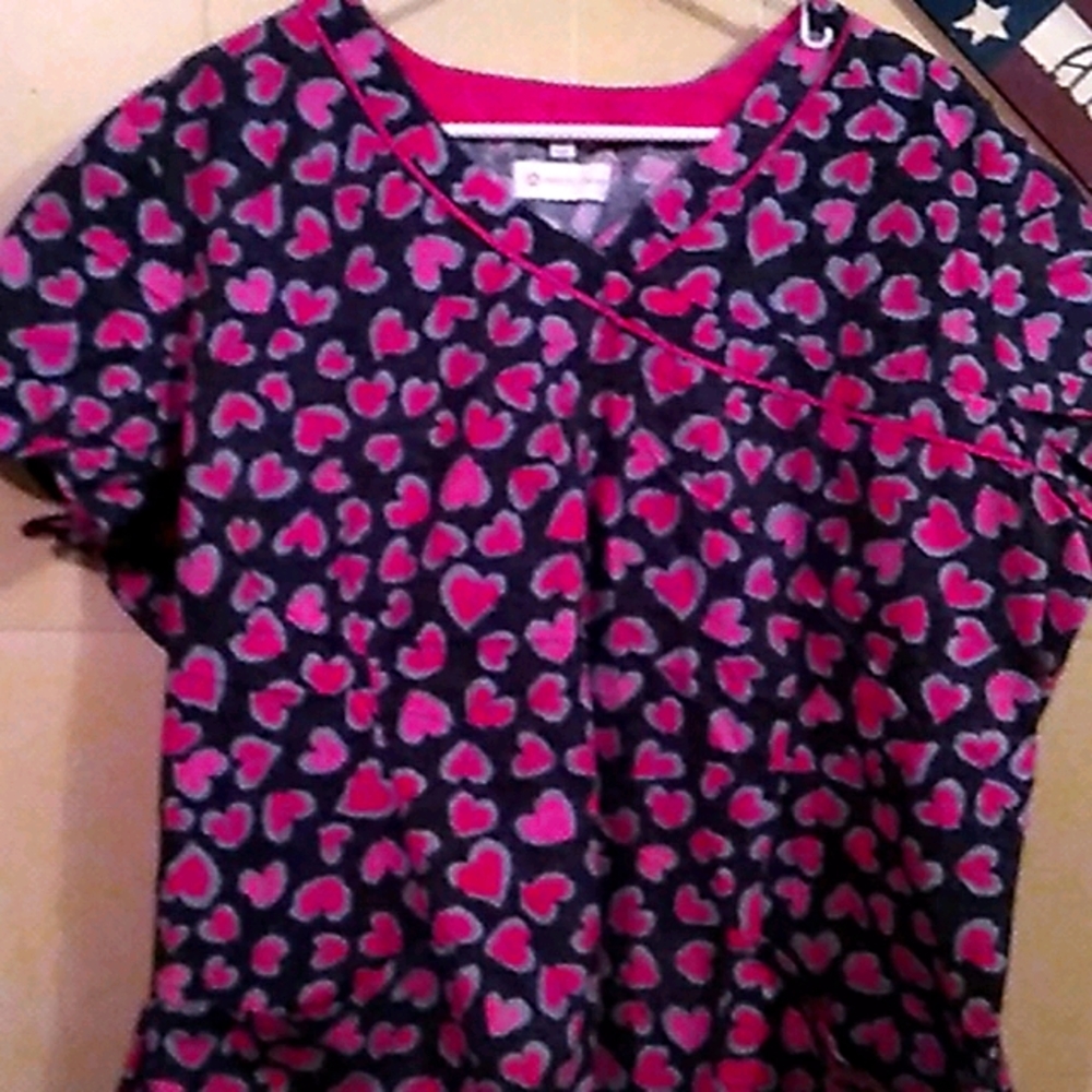Xxl white cross scrub top